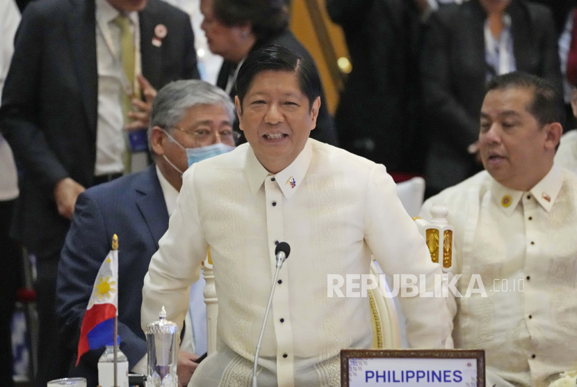 Presiden Filipina Ferdinand Marcos Jr. mengatakan, negaranya akan mengirimkan note verbale atau catatan lisan ke China.
