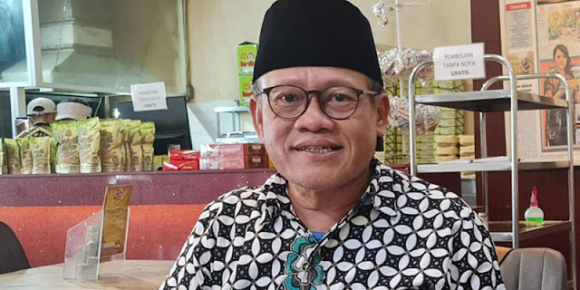 Ⓒ Hak cipta foto di atas dikembalikan sesungguhnya kepada pemilik foto Ⓒ Hak cipta foto di atas dikembalikan sesungguhnya kepada pemilik foto
