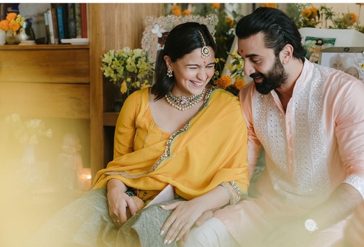 Kabar Gembira, Telah Lahir Bayi Perempuan Alia Bhatt dan Ranbir Kapoor