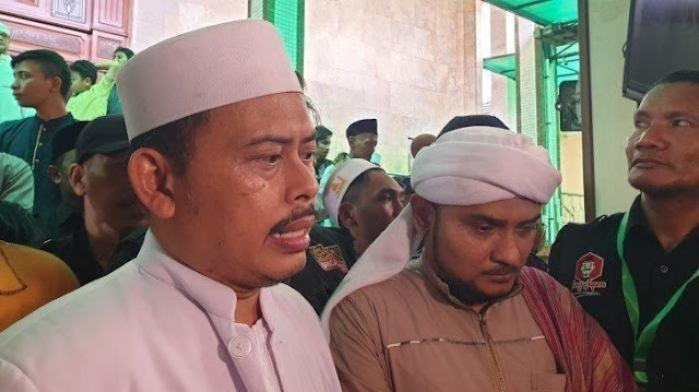 Ⓒ Hak cipta foto di atas dikembalikan sesungguhnya kepada pemilik foto Ⓒ Hak cipta foto di atas dikembalikan sesungguhnya kepada pemilik foto