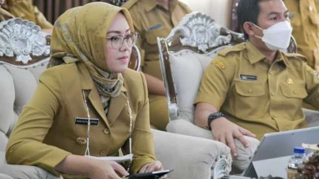 Ⓒ Hak cipta foto di atas dikembalikan sesungguhnya kepada pemilik foto Ⓒ Hak cipta foto di atas dikembalikan sesungguhnya kepada pemilik foto