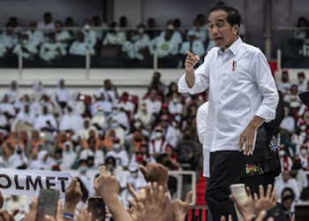 Pengamat: Rambutnya Tidak Putih Semua, Jokowi Akui Dirinya Tidak Memikirkan Rakyat