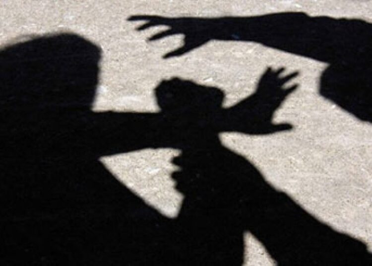 Ilustrasi pemerkosaan. Menko Polhukam Mahfud MD mengumumkan kelanjutan kasus gang rape di Kemenkop UKM.