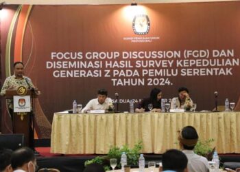 Ketua Perkumpulan Kader Bangsa, Dimas Oky Nugroho menjadi pembicara di FGD yang diadakan KPU Provinsi Bali di di Nusa Dua, Kabupaten Badung, Senin (28/11/2022).