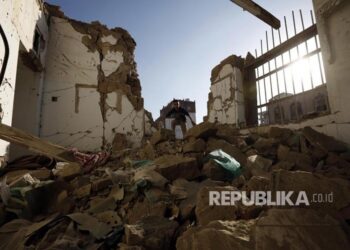 Reruntuhan sisa perang di Kota Sana, Yaman, (ilustrasi).