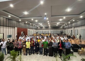 Seminar nasional dengan tema Politik Kaum Muda Katolik Ditinjau dari Perspektif Gereja diadakan di Catholic Center, Kota Medan, Sumatra Utara.