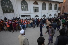 93 Orang Tewas Akibat Bom Bunuh Diri di Masjid di Markas Polisi Pakistan
