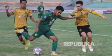 Aji Santoso Berpikir Keras Sebelum Pertandingan Lawan Bhayangkara FC