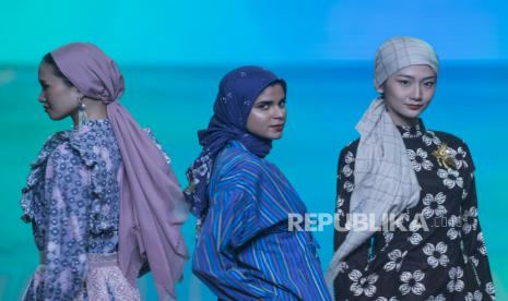 Ada Fesyen Muslim Keren di Jakarta Fashion Trend 2023