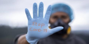 Kasus Covid-19 dan Flu Meningkat, Inggris Kembali Imbau Warga untuk Gunakan Masker