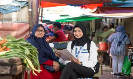 FISIPOL UGM Sampaikan Kontribusi PNM Mekaar untuk Penguatan Kesejahteraan Keluarga 