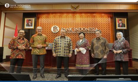 Pertumbuhan Ekonomi Indonesia 2023 Diproyeksikan Berlanjut Meski Melambat