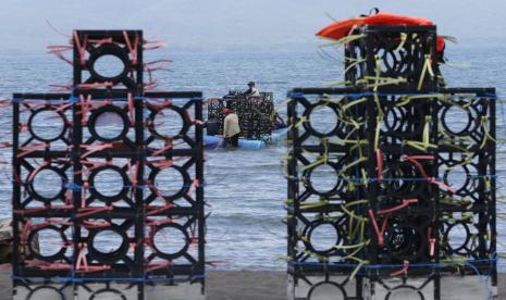 Lestarikan Laut, PT Timah Tenggelamkan 1.920 Rumah Ikan