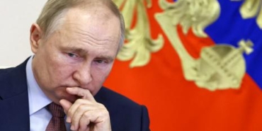Putin Kirim Kapal Perang Bersenjata Rudal Hipersonik Lintas Samudra