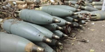 Prancis dan Australia akan Kirim Ribuan Senjata Artileri ke Ukraina