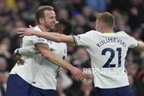 Tottenham Persembahkan Kemenangan Atas City untuk Conte yang Sedang Terbaring Pascaoperasi
