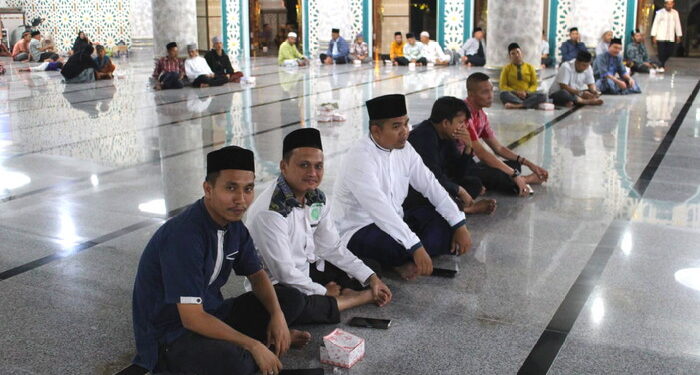 Ⓒ Hak cipta foto di atas dikembalikan sesungguhnya kepada sang pemilik foto Ⓒ Hak cipta foto di atas dikembalikan sesungguhnya kepada pemilik foto