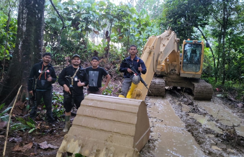 Ⓒ Hak cipta foto di atas dikembalikan sesungguhnya kepada pemilik foto