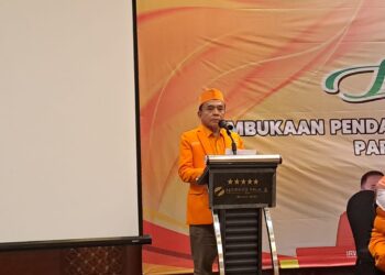 Irwandi Yusuf Minta DPRA Segera Proses PAW Tiyong dan Falevi