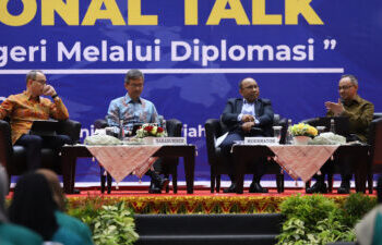 Kemenlu RI Laksanakan Ambassadors Inspirational Talk di USK