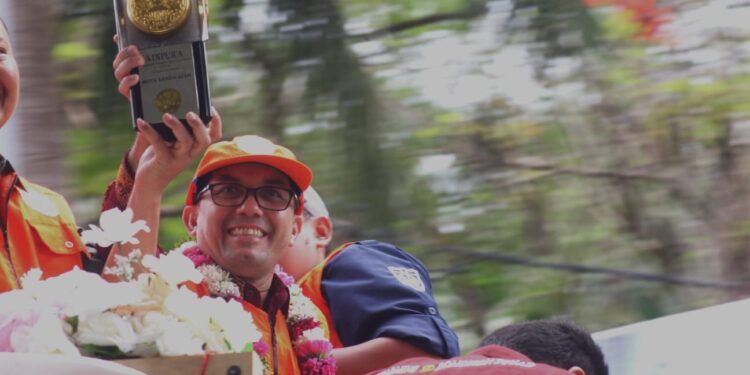 Ⓒ Hak cipta foto di atas dikembalikan sesungguhnya kepada sang pemilik foto Ⓒ Hak cipta foto di atas dikembalikan sesungguhnya kepada pemilik foto