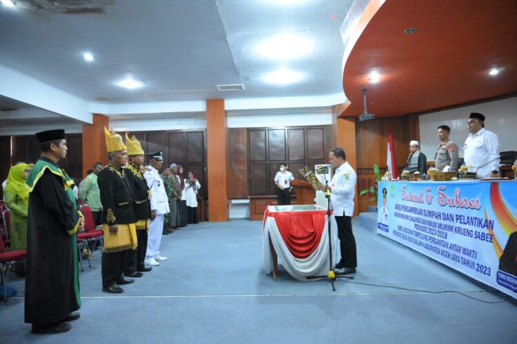Ⓒ Hak cipta foto di atas dikembalikan sesungguhnya kepada pemilik foto Ⓒ Hak cipta foto di atas dikembalikan sesungguhnya kepada pemilik foto
