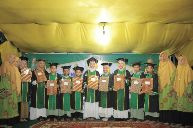 TPQ Al-Khairat Abdya Gelar Wisuda Santri dan Tausyiah Sambut Ramadan