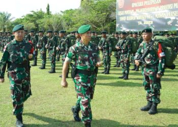 Lepas 450 Prajurit Yonif RK 115/ML Ke Papua, Ini Pesan Danrem 012/TU