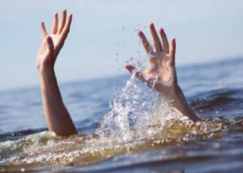 Tiga bocah perempuan ditemukan tewas setelah tenggelam di sungai. Ketiganya dinyatakan hilang saat sedang asik mandi di sungai Blang Minjei, Kecamatan Idie Tunong, Kabupaten Aceh Timur. FOTO/Net