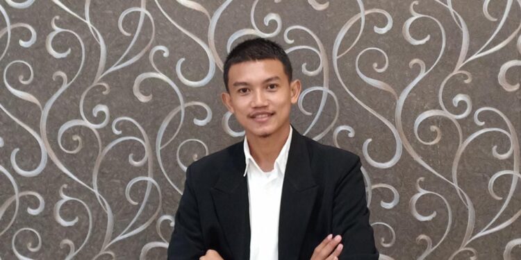 Ⓒ Hak cipta foto di atas dikembalikan sesungguhnya kepada sang pemilik foto Ⓒ Hak cipta foto di atas dikembalikan sesungguhnya kepada pemilik foto