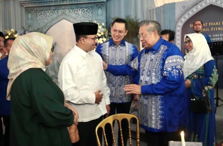 Hari Pertama Lebaran, Anies Silaturahmi ke Rumah AHY Demokrat