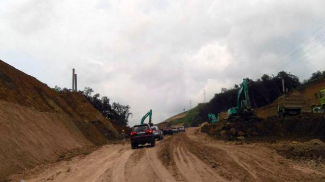 Ⓒ Hak cipta foto di atas dikembalikan sesungguhnya kepada sang pemilik foto Ⓒ Hak cipta foto di atas dikembalikan sesungguhnya kepada pemilik foto
