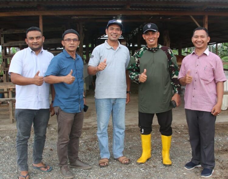 Ⓒ Hak cipta foto di atas dikembalikan sesungguhnya kepada pemilik foto Ⓒ Hak cipta foto di atas dikembalikan sesungguhnya kepada pemilik foto