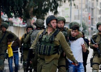 Tentara Penjajah Israel yang awalnya sebagai tamu kita malah mengambil alih Palestina. FOTO/Net