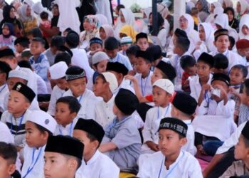 Pemkab Aceh Barat Gelar Yatim Fest, Hampir Ribuan Yatim dan Dhuafa Disantuni