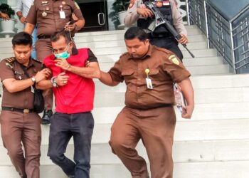 Mantan Wali Kota Lhokseumawe, Suaidi Yahya ditetapkan sebagai tersangka pada kasus tindak pidana korupsi Rumah Sakit (RS) Arun Lhokseumawe pada Senin, 22 Mei 2023. FOTO/HAI/Azhari