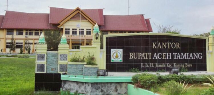 Ⓒ Hak cipta foto di atas dikembalikan sesungguhnya kepada pemilik foto Ⓒ Hak cipta foto di atas dikembalikan sesungguhnya kepada pemilik foto