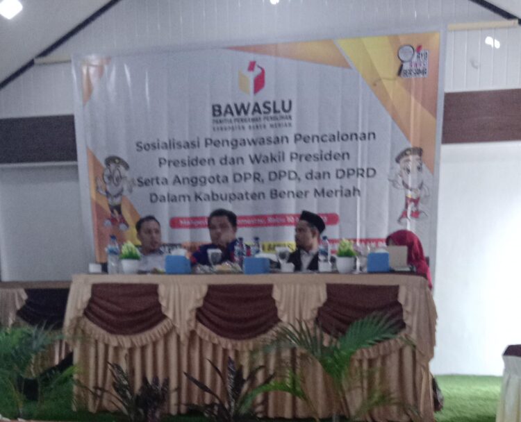 Panwaslih dan KIP Bener Meriah menggelar kegiatan sosialisasi kesiapan pemilihan Presiden dan wakil Presiden serta Pemilihan Legeslatif DPD, DPR dan DPRD yang bertempat di Aula Mahperi Lungi Homestay Rembele pada Rabu 10 Mei 2023. FOTO/HAI/Nafis