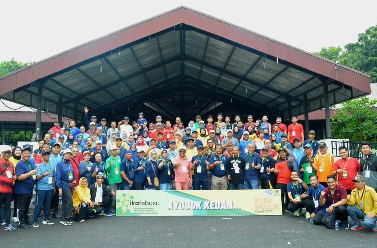 Ⓒ Hak cipta foto di atas dikembalikan sesungguhnya kepada pemilik foto Ⓒ Hak cipta foto di atas dikembalikan sesungguhnya kepada pemilik foto