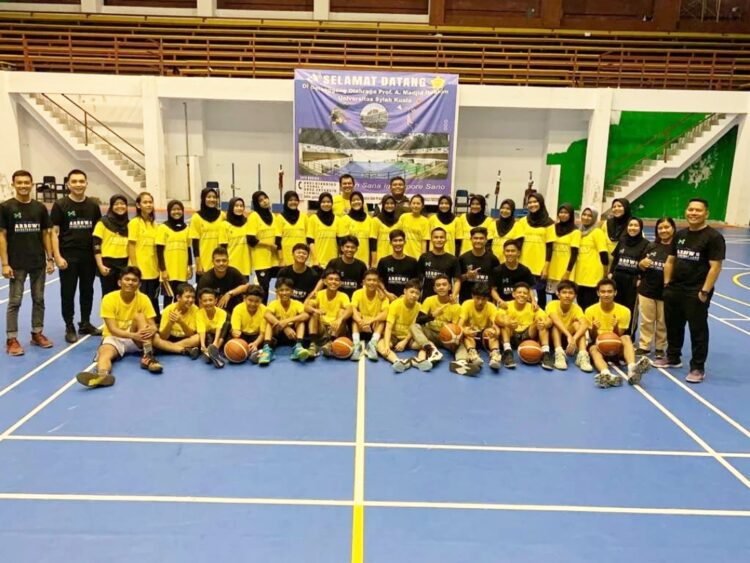 Pelatihan Basket berbentuk Sport Camp menjadi trobosan baru dunia olahraga yang adakan oleh Arrows Basketball Kota Banda Aceh pada Kamis, 22 Juni 2023. FOTO/Dok. Khairul Fahmi