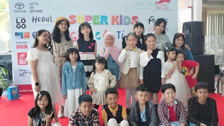 Senada Digital bersama Hebat Records Rilis 12 Penyanyi Superkids Jawa Timur