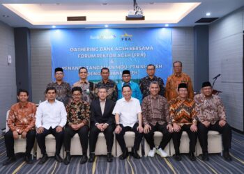 Bank Aceh gelar Gathering Bersama Forum Rektor Aceh (FRA) dan Penangdatanganan MoU PTN Se-Aceh yang juga dihadiri oleh Pj Gubernur Aceh, Achmad Marzuki di Hotel Kyriad Muraya, Banda Aceh, Jumat, 14 Juli 2023. FOTO/Dok. BAS