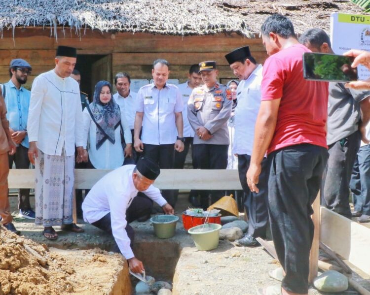 Pemkab Aceh Barat Bantu Warga Miskin Bangun 15 Unit Rumah