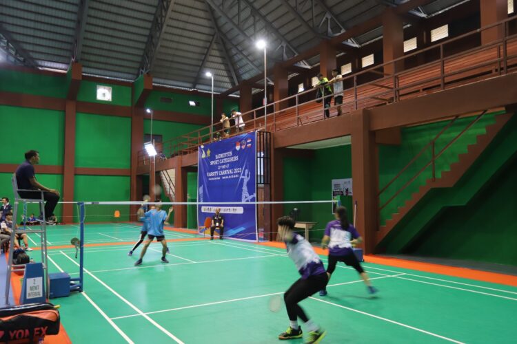 Tunggal Putra dan Putri USK Tundukan Pebulutangkis Malaysia di Ajang Internasional
