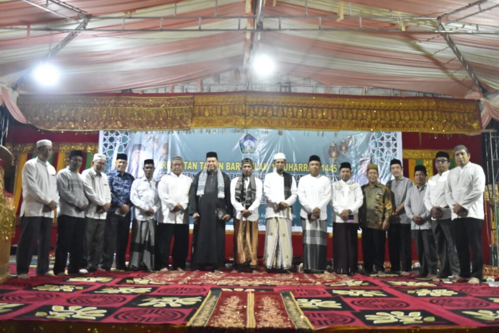 Bupati Aceh Selatan Hadiri Peringatan 1 Muharram 1445 H di Sawang, Ini Pesannya