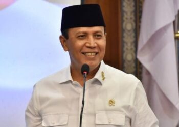 Komjen Pol purn Dr Boy Rafli Amar Mh Terima Anugerah Bintang Mahaputera Pratama Dari Presiden Jokowi. FOTO/Dok. Pribadi