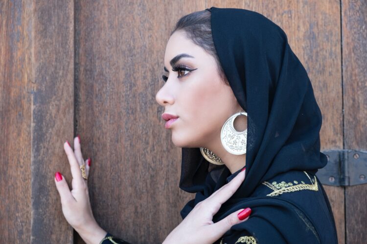 Model Hijab Heaven Lights. FOTO/Pexels. Ⓒ Hak Cipta Foto di atas dikembalikan sesungguhnya kepada Pemilik Foto