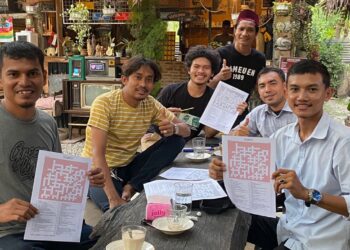 Duta Baca Bireuen, Ziaul Fahmi luncurkan Teka Teki Silang (TTS) dalam Bahasa Aceh pada Kamis, 07 September 2023 kemarin secara resmi di Jameun Kupi, Kabupaten Bireuen. FOTO/Dok. Pribadi. Ⓒ Hak Cipta Foto di atas dikembalikan sesungguhnya kepada Pemilik Foto