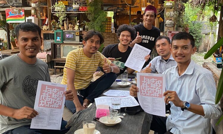 Duta Baca Bireuen, Ziaul Fahmi luncurkan Teka Teki Silang (TTS) dalam Bahasa Aceh pada Kamis, 07 September 2023 kemarin secara resmi di Jameun Kupi, Kabupaten Bireuen. FOTO/Dok. Pribadi. Ⓒ Hak Cipta Foto di atas dikembalikan sesungguhnya kepada Pemilik Foto