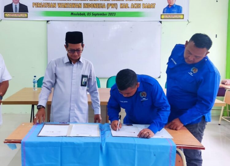 Kemenag Aceh Barat Teken MoU Pendidikan Jurnalistik Dengan PWI